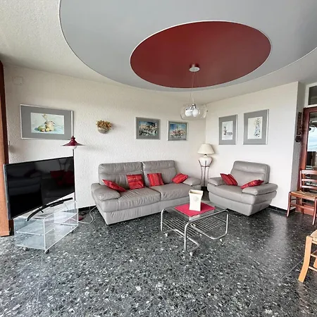 Sejour Face A La 2chambres 5e Et. Panoramique Appartement *